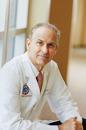 Photo of orthopaedic surgeon Dr. Thomas Fehring